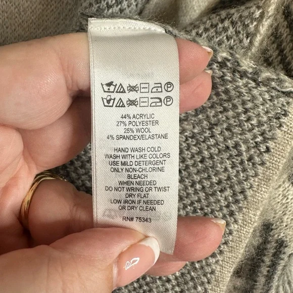 Duster Length Cardigan by Max Studio, Size XS - Picture 6 of 9